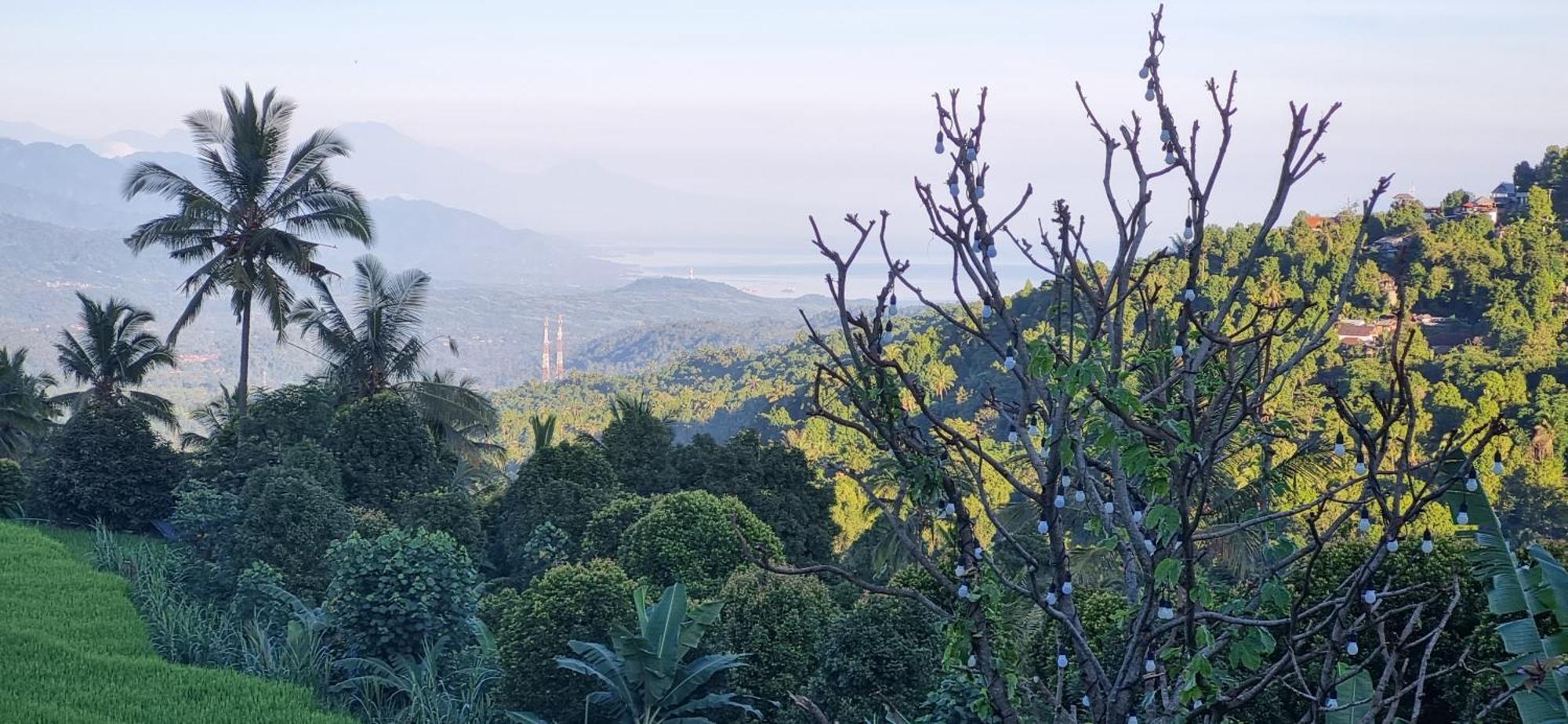 Utopiaku - Munduk Highlands Villa Bagian luar foto